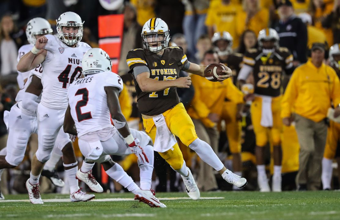 Best of Josh Allen - Wyoming vs. Northern Illinois (2016)